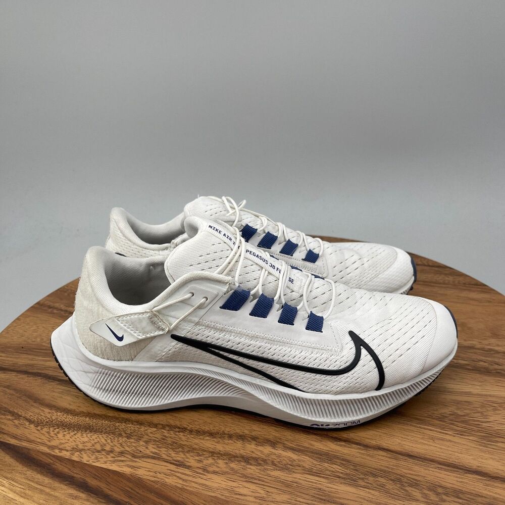 Nike Air Zoom Pegasus 38 FlyEase Shoes Womens Size 7.5 White Running Comfort Gym